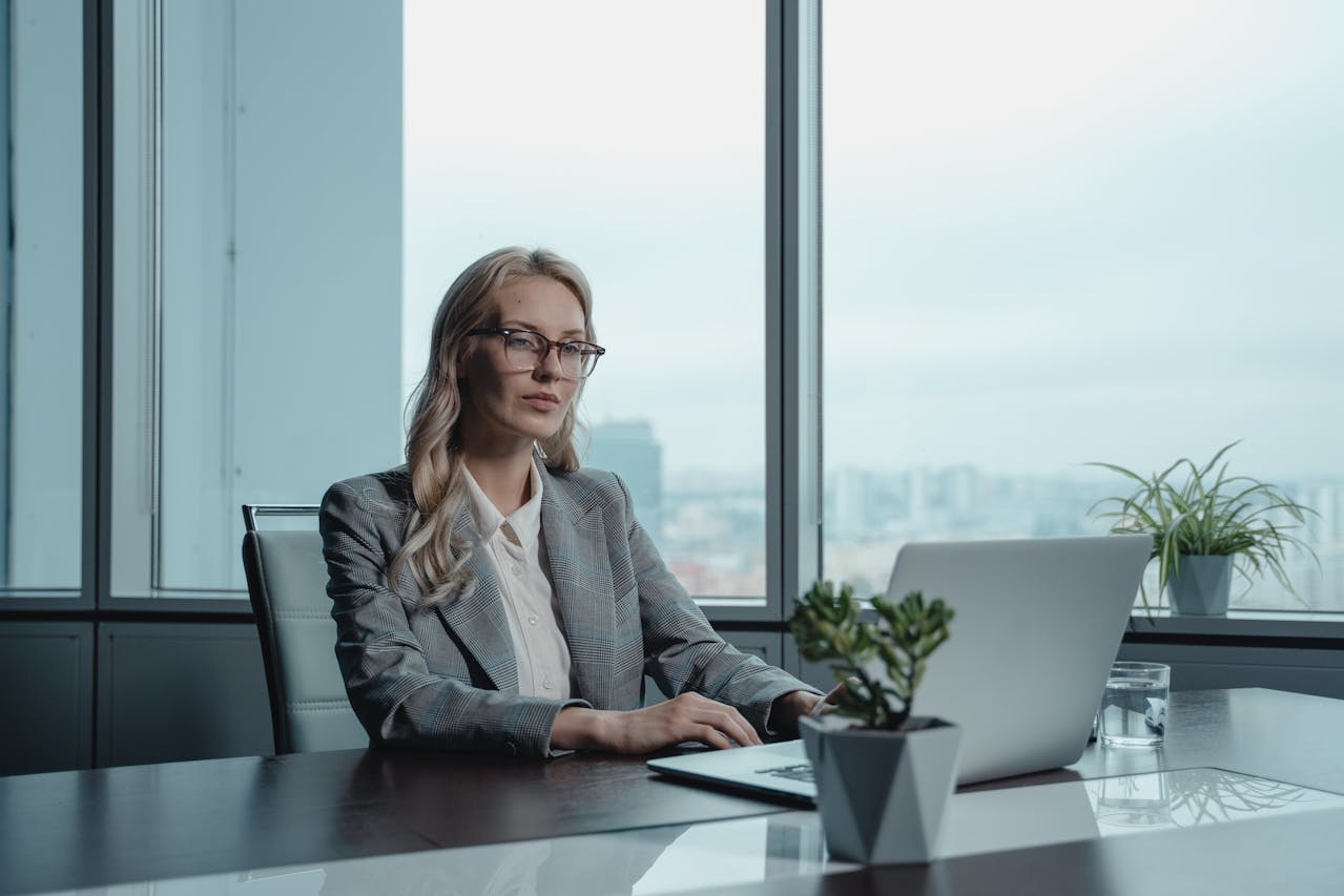 Fernkurs Leadership, Führungskraft werden, Team-Leader Fernstudium und Onlinekurs mit Zertifikat.